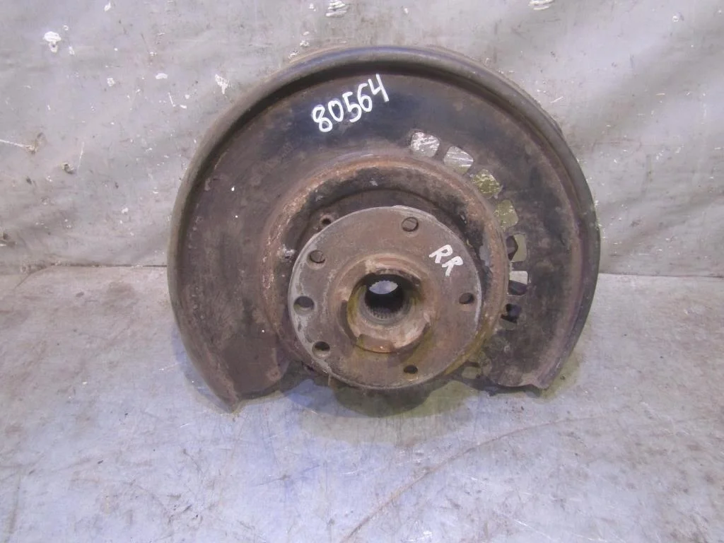 Кулак поворотный задний левый Porsche Cayenne 2003-2010  [95533161120]  4.8 V8 M4851 (500 HP) в Вологде