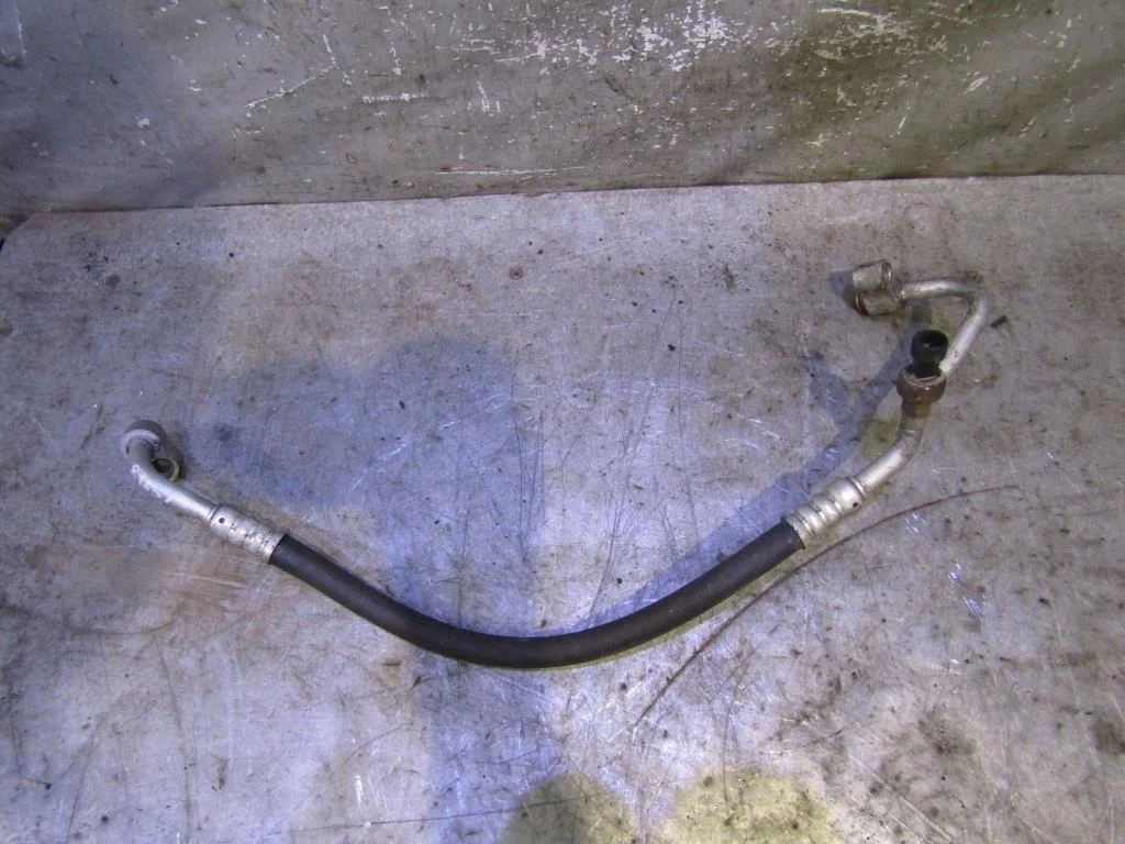 Трубка кондиционера Mercedes Benz W163 M-Klasse (ML) 1998-2004  [A1635000172]  в Вологде