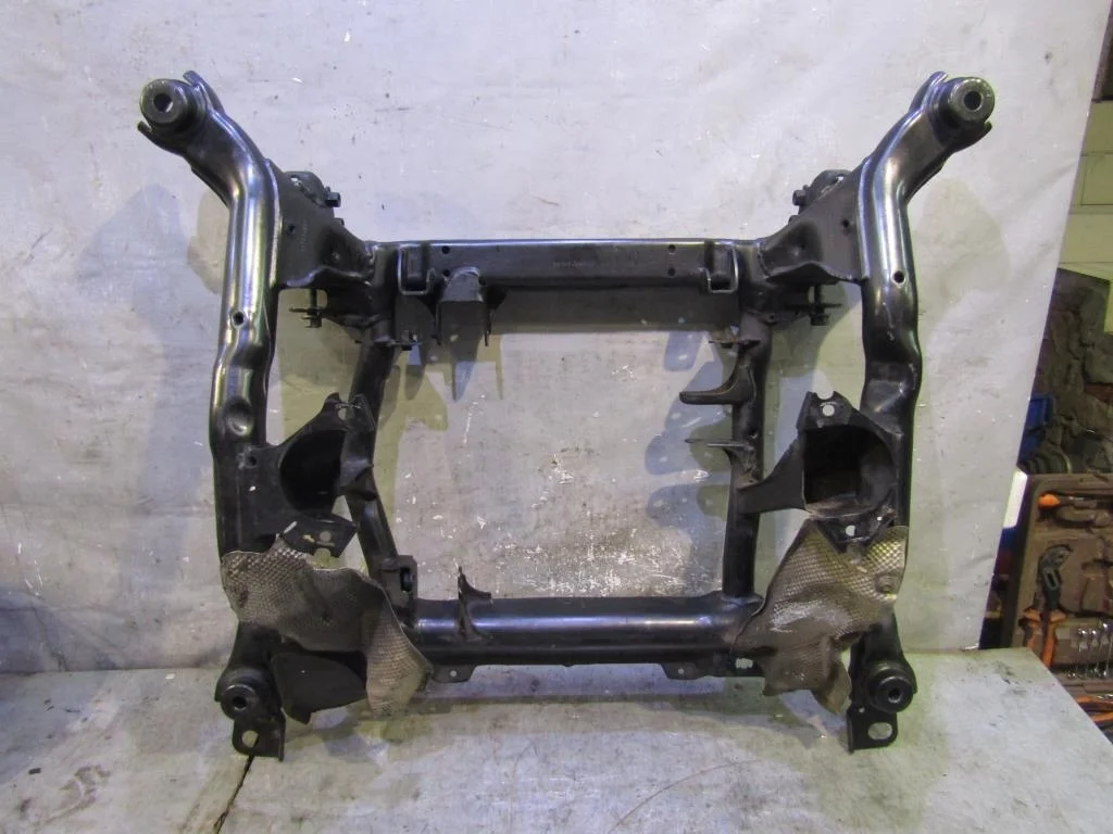 Балка подмоторная Mercedes Benz W251 R-Klasse 2005-нв  [A2513300058]  M113.971 в Вологде