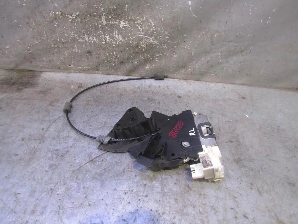 Замок двери задней левой Mercedes Benz W251 R-Klasse 2005-нв  [A2517300535]  M113.971 в Вологде