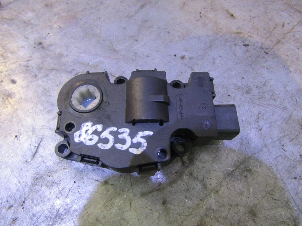 Моторчик заслонки печки Mercedes Benz W251 R-Klasse 2005-нв  [A1669060008]  M113.971 в Вологде