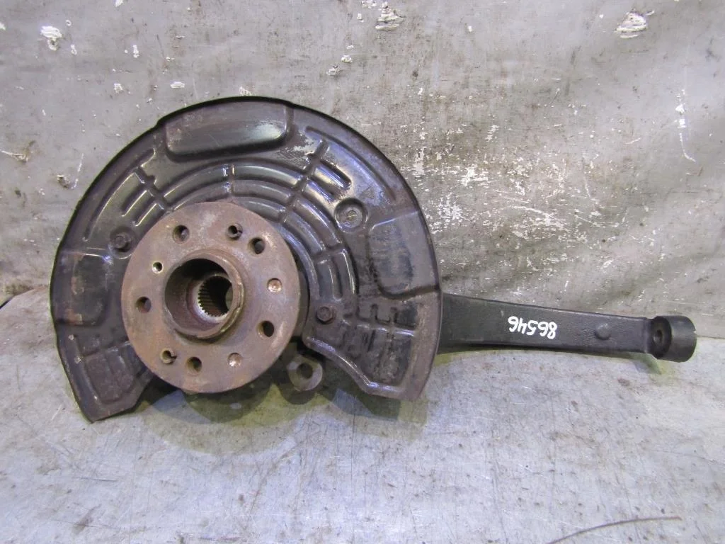 Кулак поворотный передний левый Mercedes Benz W251 R-Klasse 2005-нв  [A2513301320]  M113.971 в Вологде