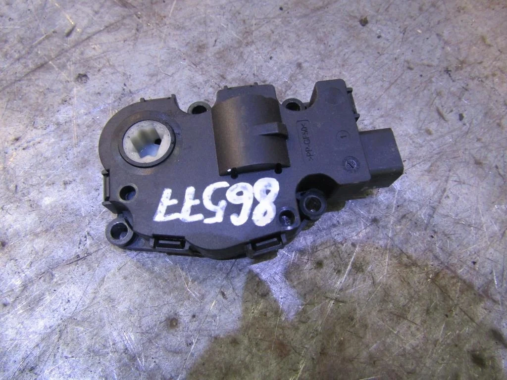 Моторчик заслонки печки Mercedes Benz W251 R-Klasse 2005-нв  [A1669060008]  M113.971 в Вологде