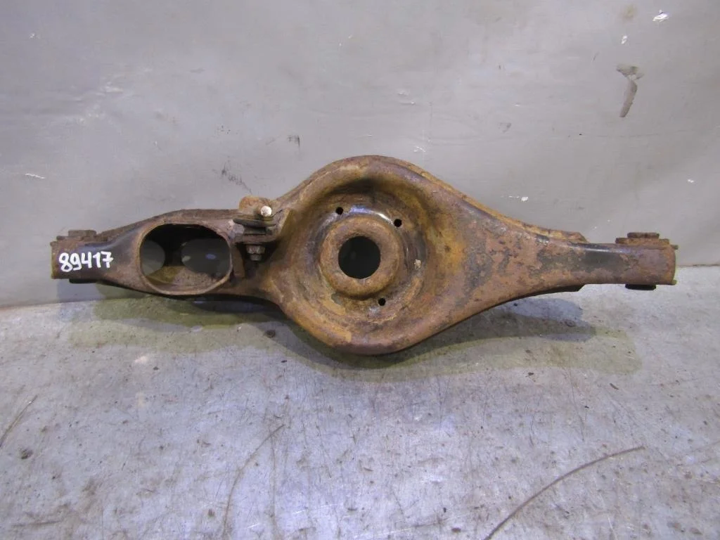 Рычаг задний нижний правый Mitsubishi Outlander XL (CW) 2006-2012  [4113A038]  3.0 24V 6B31 в Вологде