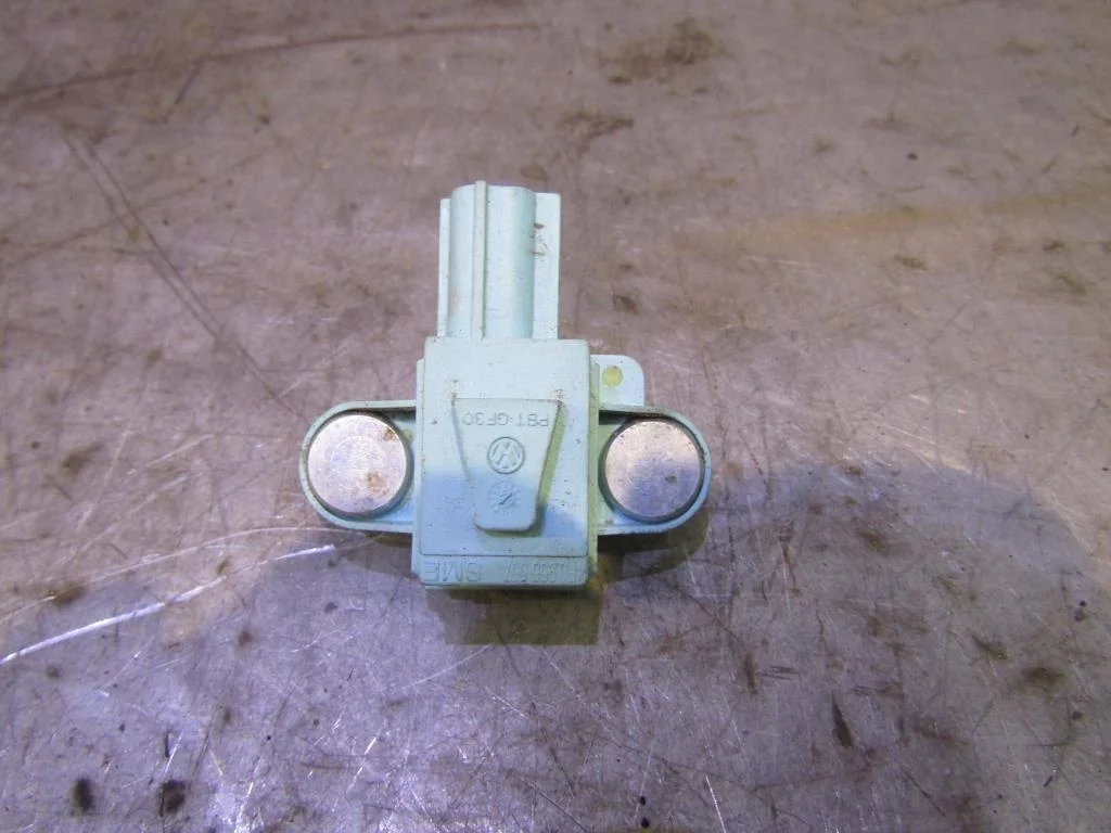 Датчик AIR BAG Audi A6 (C6,4F) 2005-2011  [4F0955557]  в Вологде