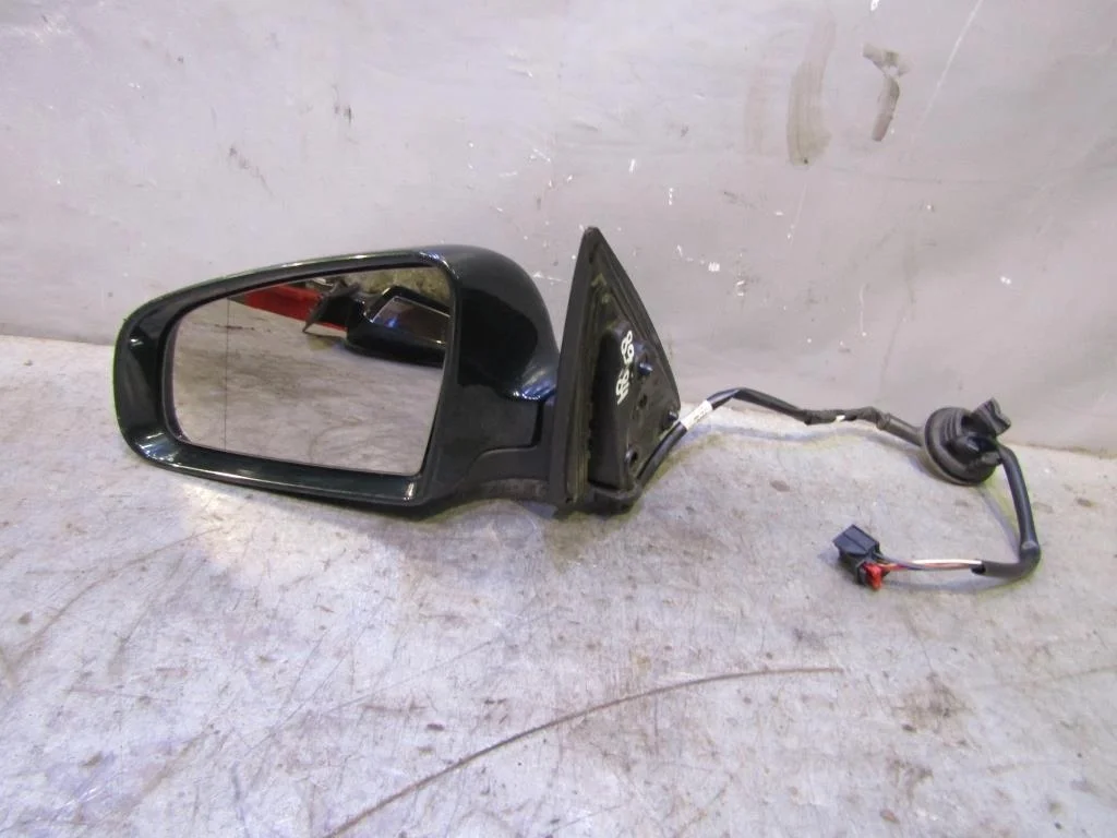 Зеркало левое электрическое Audi A6 (C6,4F) 2005-2011  [4F1858531J01C]  в Вологде