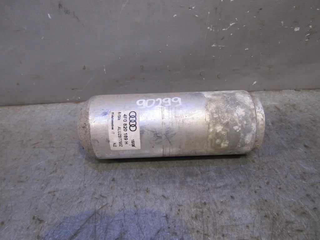 Осушитель системы кондиционирования Audi A6 (C6,4F) 2005-2011  [4F0820191B]  в Вологде