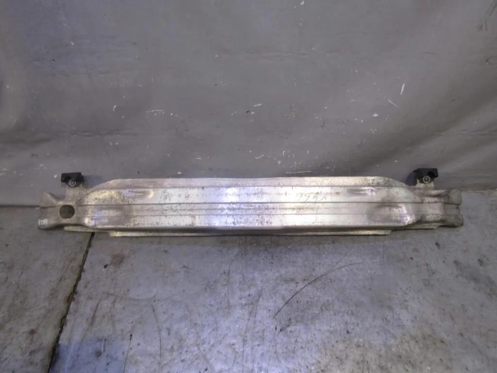 Усилитель переднего бампера Audi Allroad quattro 2005-2012  [4F0807111E]  2.7TDI BPP в Вологде