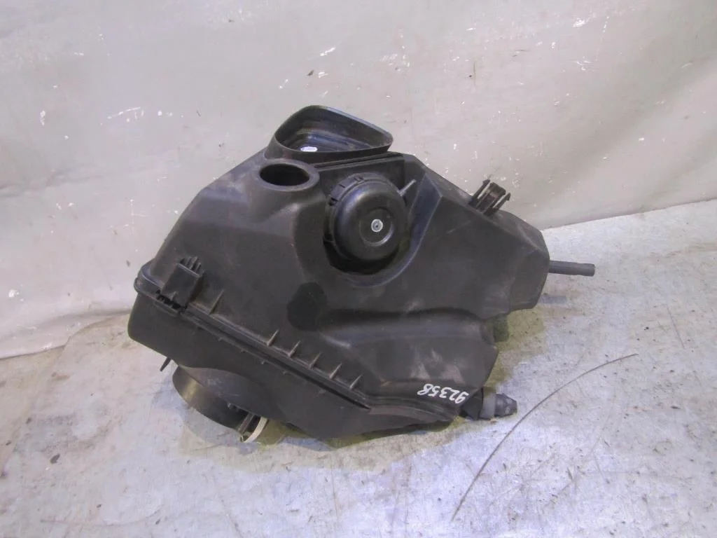 Корпус воздушного фильтра Audi Allroad quattro 2005-2012  [4F0133837BB]  2.7TDI BPP в Вологде