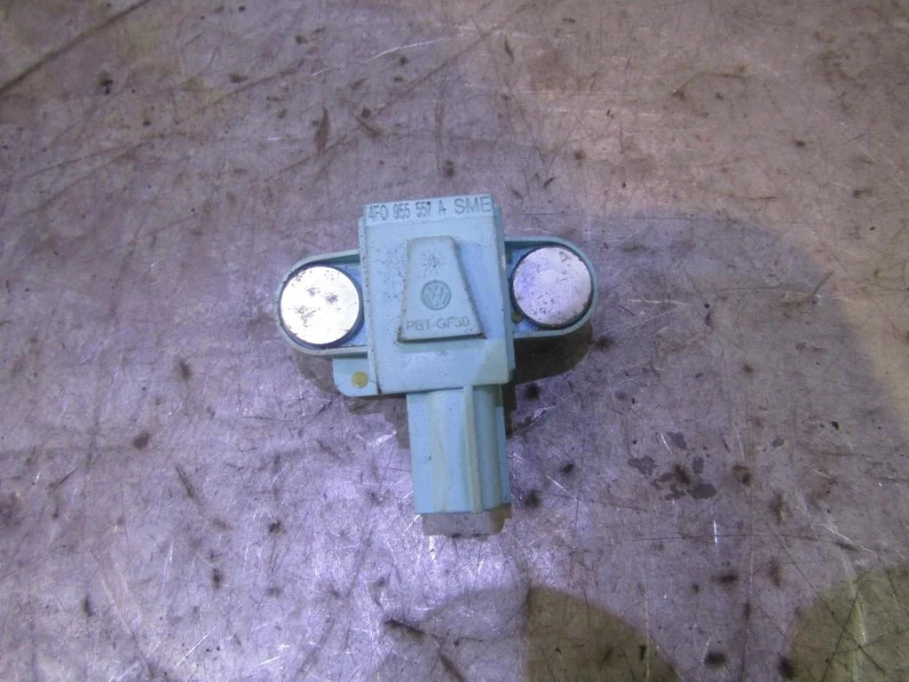 Датчик AIR BAG Audi Allroad quattro 2005-2012  [4F0955557A]  2.7TDI BPP в Вологде