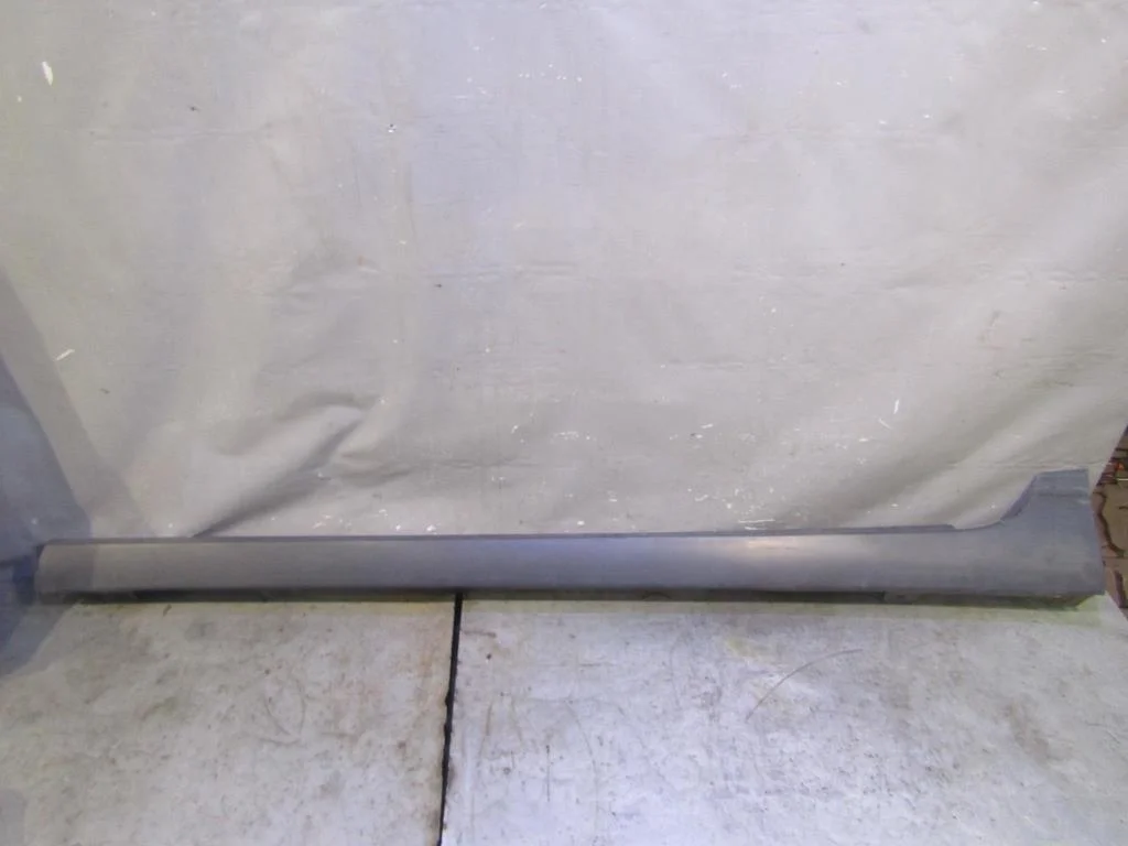 Накладка на порог (наружная) Audi Allroad quattro 2005-2012  [4F9853859V7W]  2.7TDI BPP в Вологде