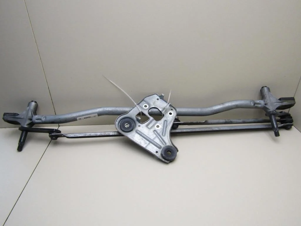 Трапеция стеклоочистителей Volvo S60 2010>  [30753493]  2.0 16V B4204T11 в Вологде