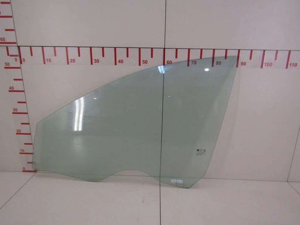 Стекло двери передней левой Chevrolet Cruze 2009-2016  [96845794]  1.6 F16D3 в Вологде