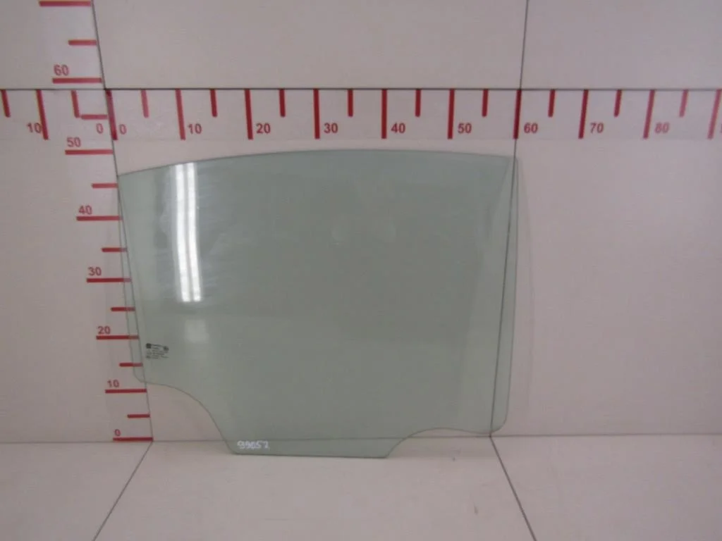 Стекло двери задней правой Chevrolet Cruze 2009-2016  [96833086]  1.6 F16D3 в Вологде
