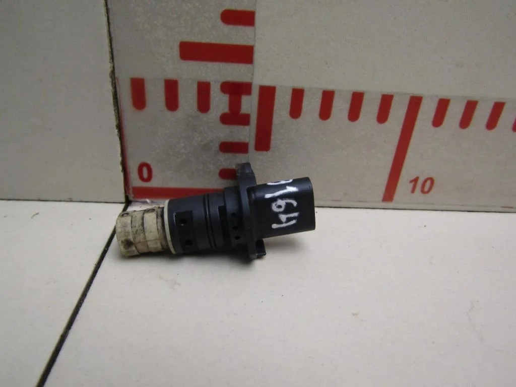 Датчик положения коленвала Volvo S60 2010>  [31342468]  2.0 16V B4204T11 в Вологде
