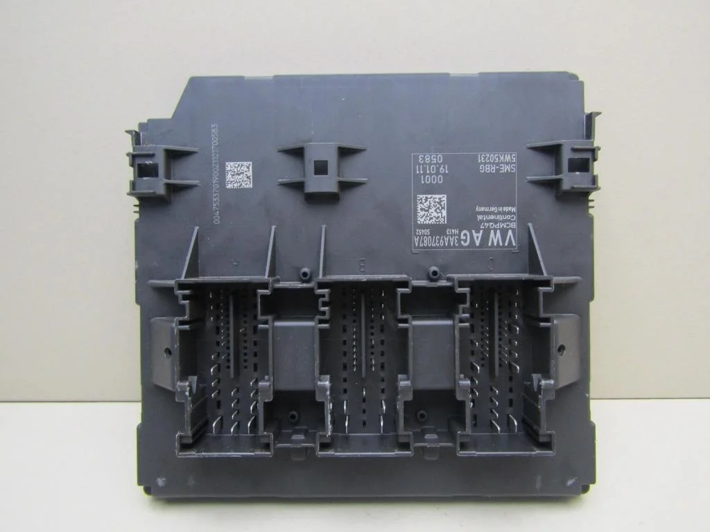 Блок комфорта VW Passat CC 2008-нв  [3AA937087A]  2.0 CCT в Вологде