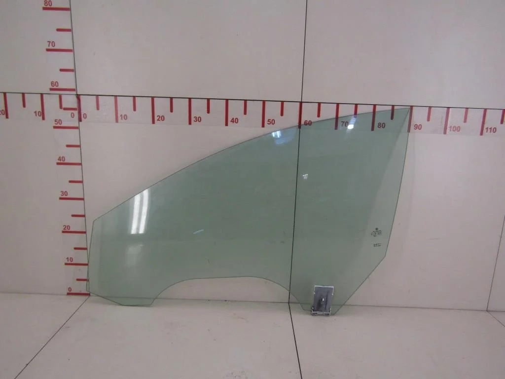 Стекло двери передней левой VW Passat CC 2008-нв  [3C8845201A]  2.0 CCT в Вологде