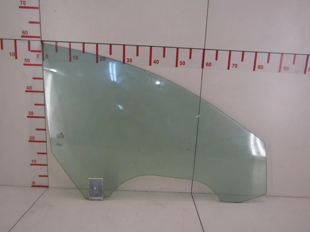 Стекло двери передней правой VW Passat CC 2008-нв  [3C8845202A]  2.0 CCT в Вологде