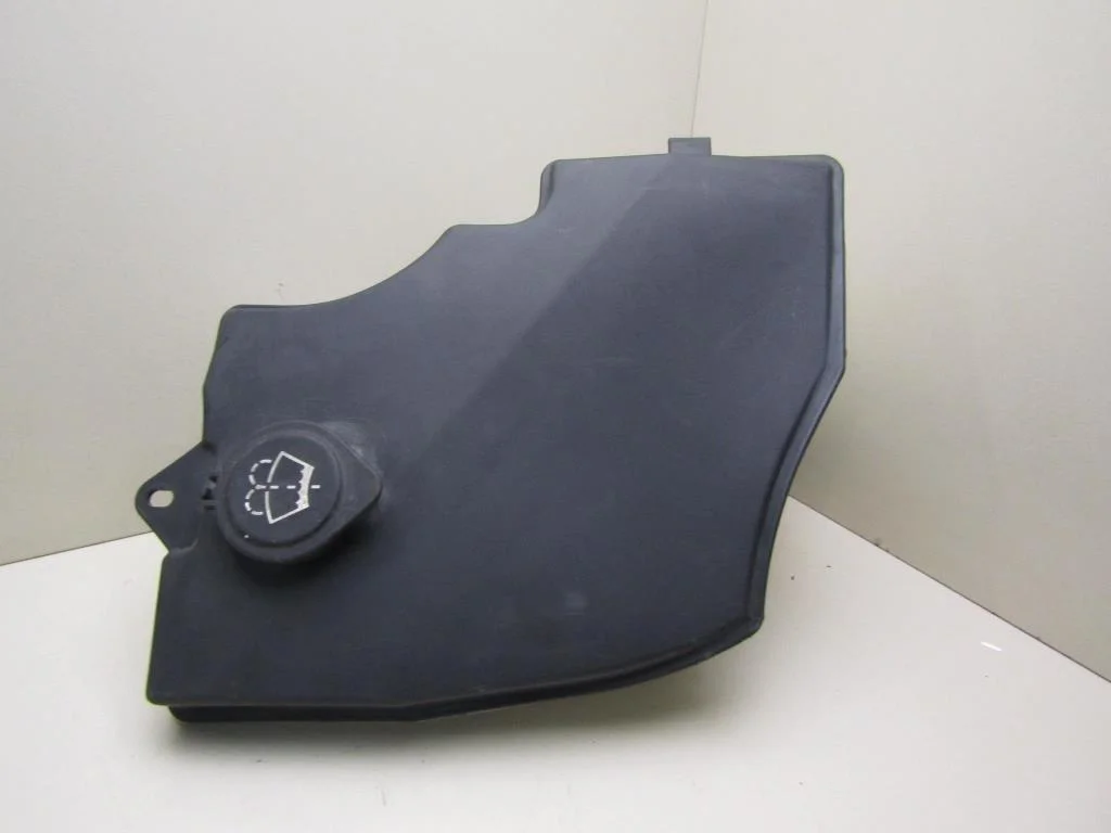 Бачок омывателя лобового стекла BMW X3 E83 2004-2010  [61663403211]  2.0d N47D20A в Вологде
