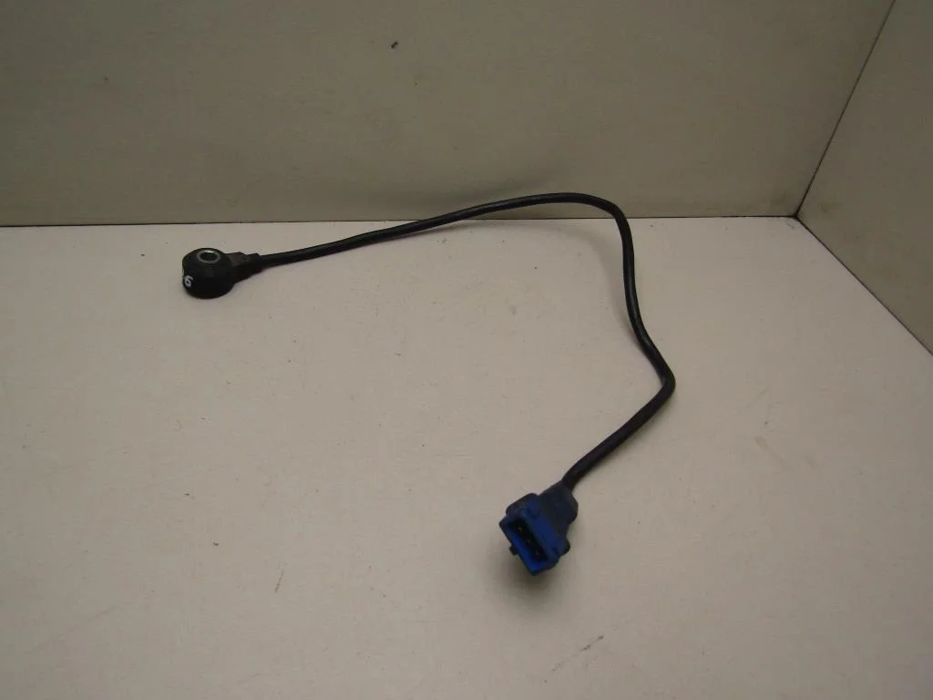 Датчик детонации Audi A4 (B5) 1994-2002  [054905377C]  в Вологде