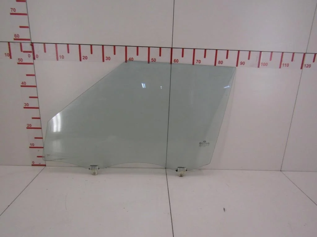 Стекло двери передней левой Kia Soul 2009-2014  [824112K010]  1.6 16V G4FC в Вологде