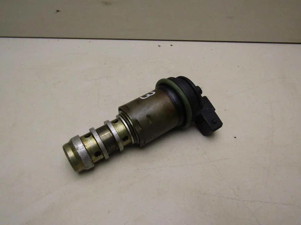 Клапан электромагн. изменения фаз ГРМ BMW 7-серия E65\E66 2001-2008  [11367560462]  4.0  N62N в Вологде