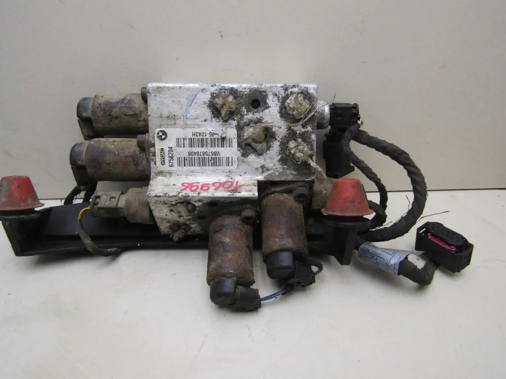 Блок клапанов BMW 7-серия E65\E66 2001-2008  [37206781487]  4.0  N62N в Вологде