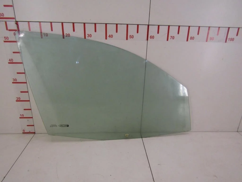 Стекло двери передней правой Ford Fusion 2002-2012  [1336304]  1.4Л. 8V  в Вологде