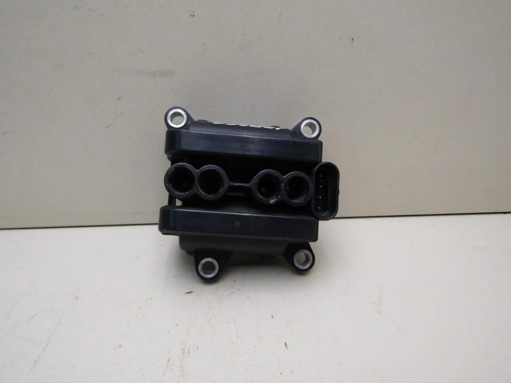 Катушка зажигания Renault Clio III 2005-2012  [8200702693]  1.2 D4F 740 в Вологде