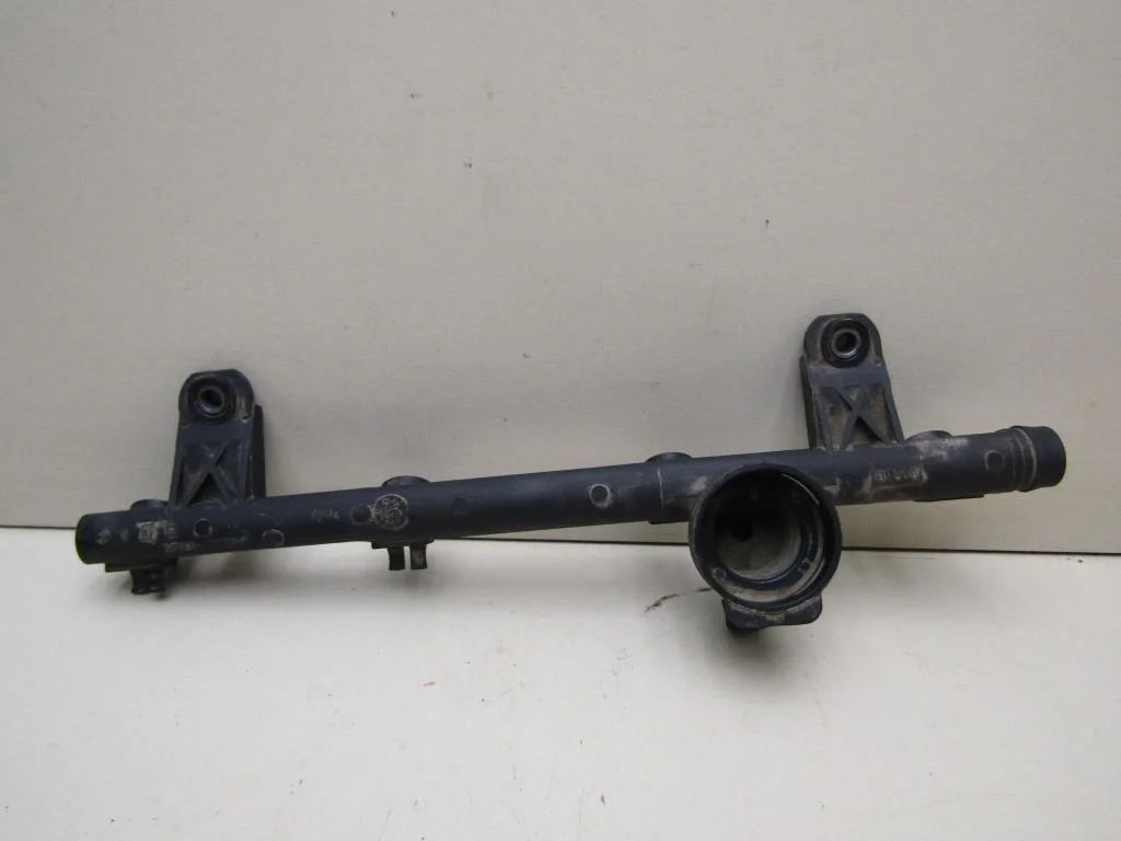 Рейка топливная (рампа) Renault Clio II\Symbol 1998-2008  [7700274294]  1.4 K7J700 в Вологде