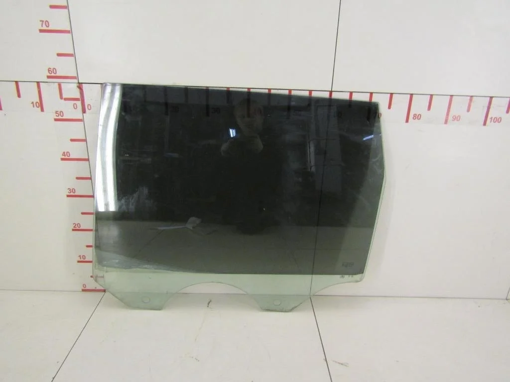 Стекло двери задней левой Porsche Cayenne 2003-2010  [95554261103]  4.5.V8 M48.50 BITURBO в Вологде