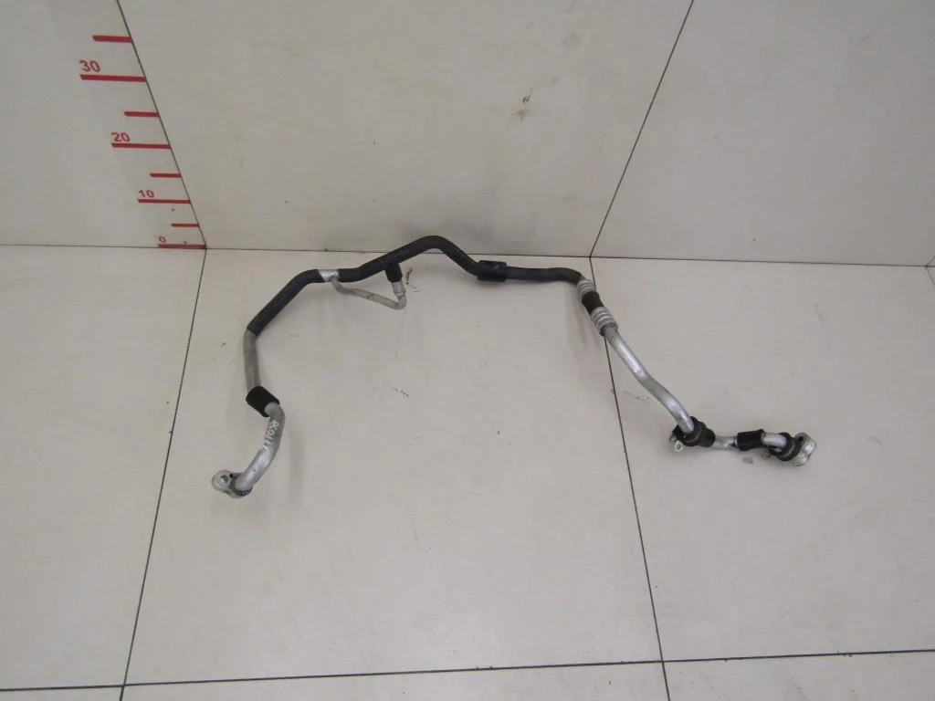 Трубка кондиционера Porsche Cayenne 2003-2010  [95557309202]  4.5.V8 M48.50 BITURBO в Вологде