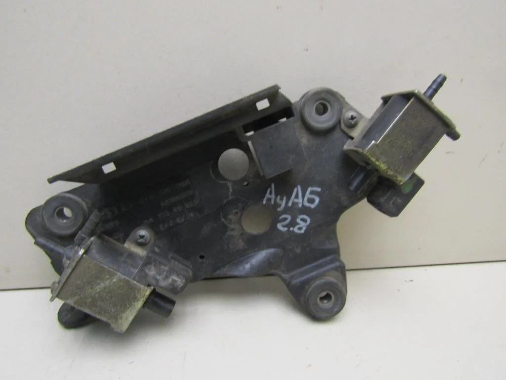Клапан электромагнитный VW Passat (B5+) 2000-2005  [026906283H]  в Вологде
