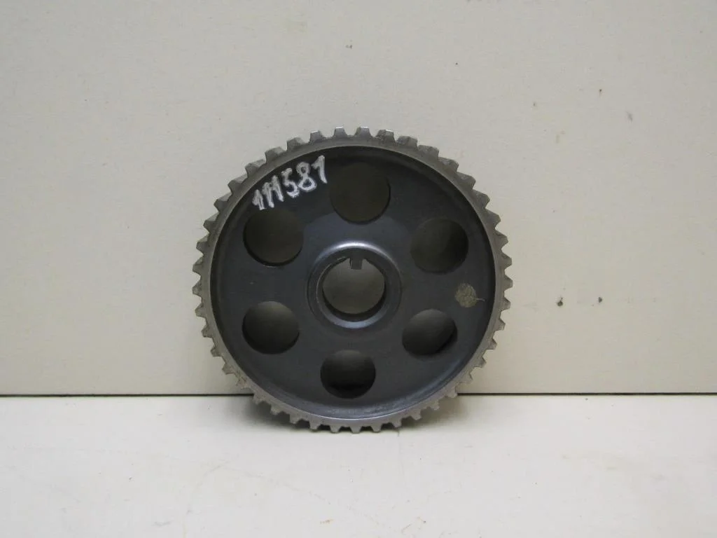 Шестерня промежуточного вала VW Passat (B3) 1988-1993  [027109111G]  4 ЦИЛИНДРА в Вологде