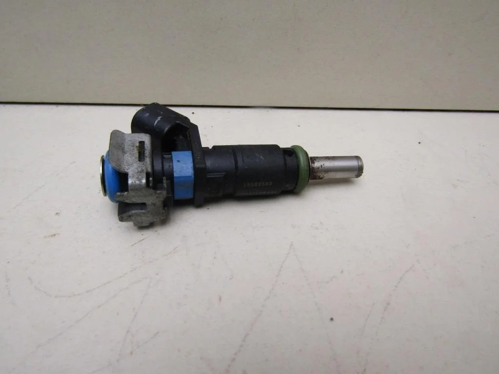 Форсунка инжекторная электрическая Opel Astra J 2010-2017  [55562599]  1.6 A16XER в Вологде