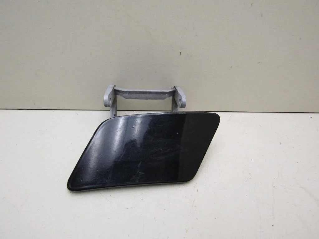 Крышка форсунки омывателя Mercedes Benz W221 2005-2013  [A2218800505]  3.2, 642.930 (2987 куб.см) 235H/P в Вологде