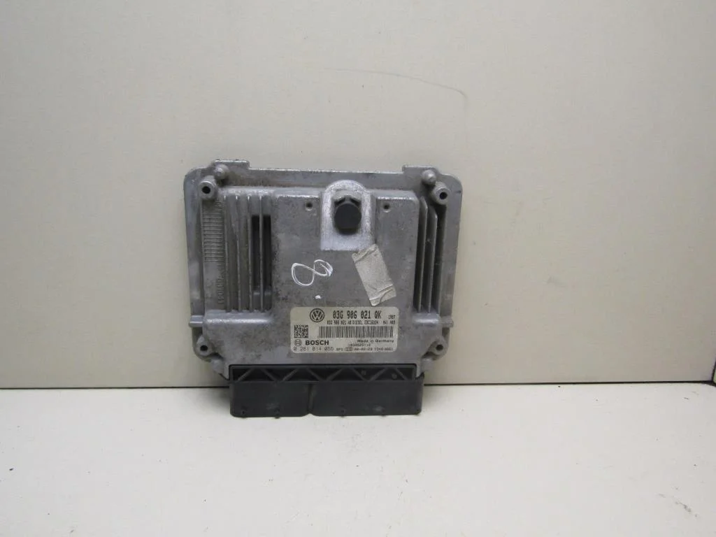 Блок управления двигателем VW Golf Plus 2005-2014  [03G906021QK]  1.9 TDI BLS в Вологде