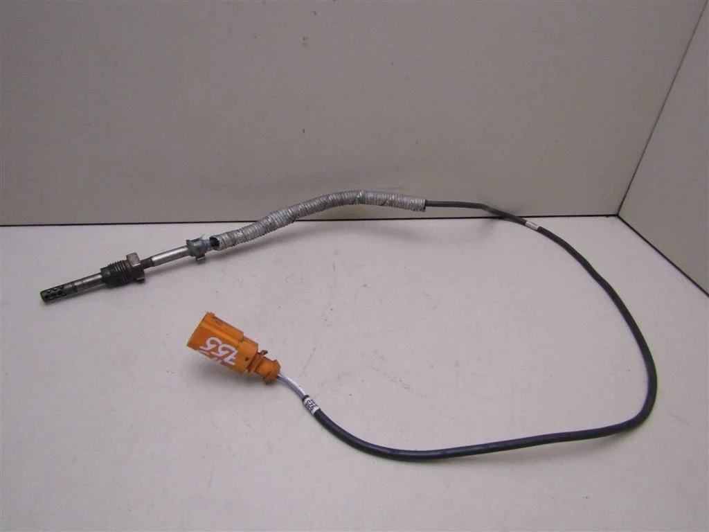 Датчик температуры сажевого фильтра VW Golf Plus 2005-2014  [03G906088D]  в Вологде