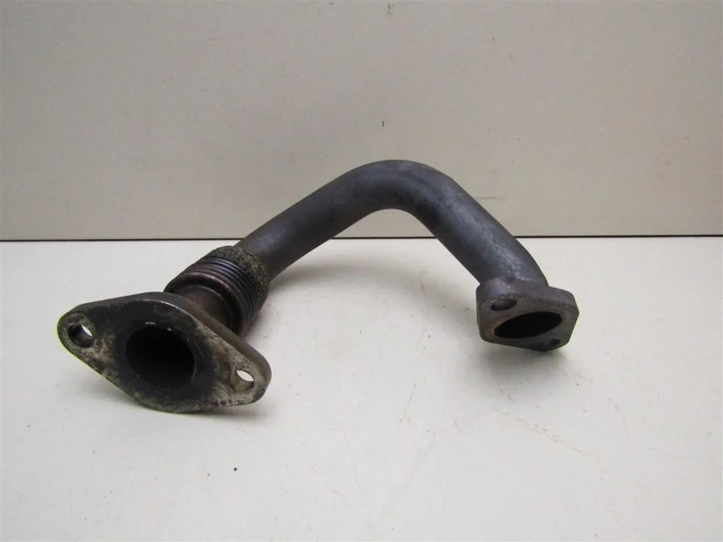 Трубка картерных газов VW Golf Plus 2005-2014  [03G131521R]  1.9  в Вологде