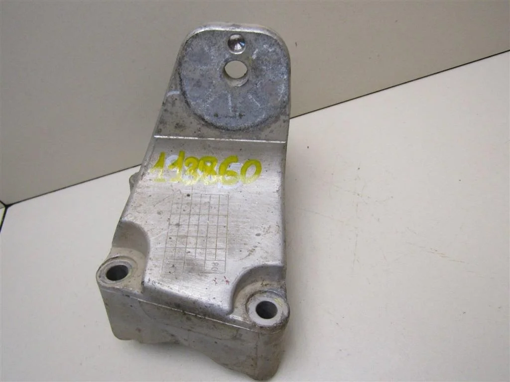 Кронштейн двигателя левый Kia Sorento (JC) 2002-2009  [218153E550]  3.3 V6 G6DB в Вологде