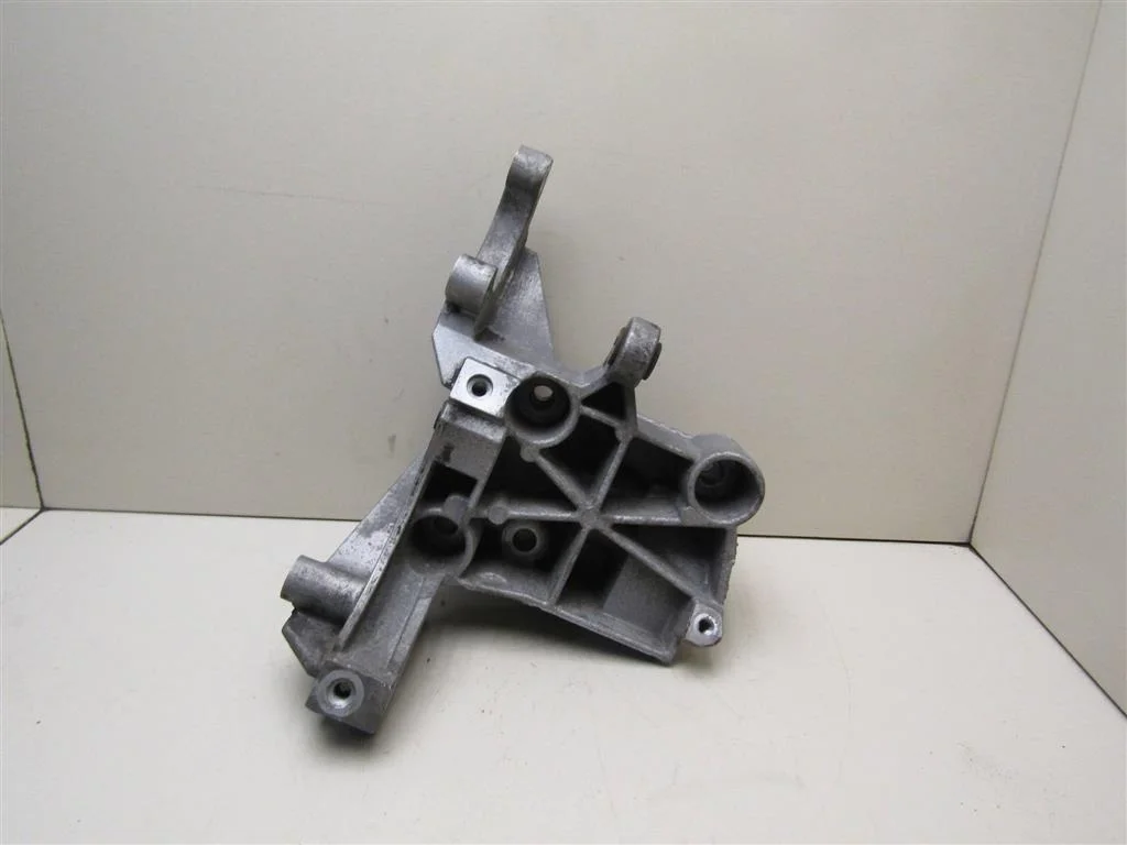 Кронштейн гидроусилителя Audi A4 (B8) 2007-2015  [059145169AC]  2.7 CAM в Вологде