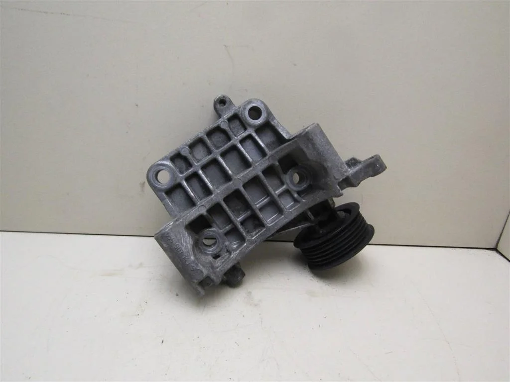 Кронштейн генератора Audi A4 (B8) 2007-2015  [059903143S]  2.7 CAM в Вологде