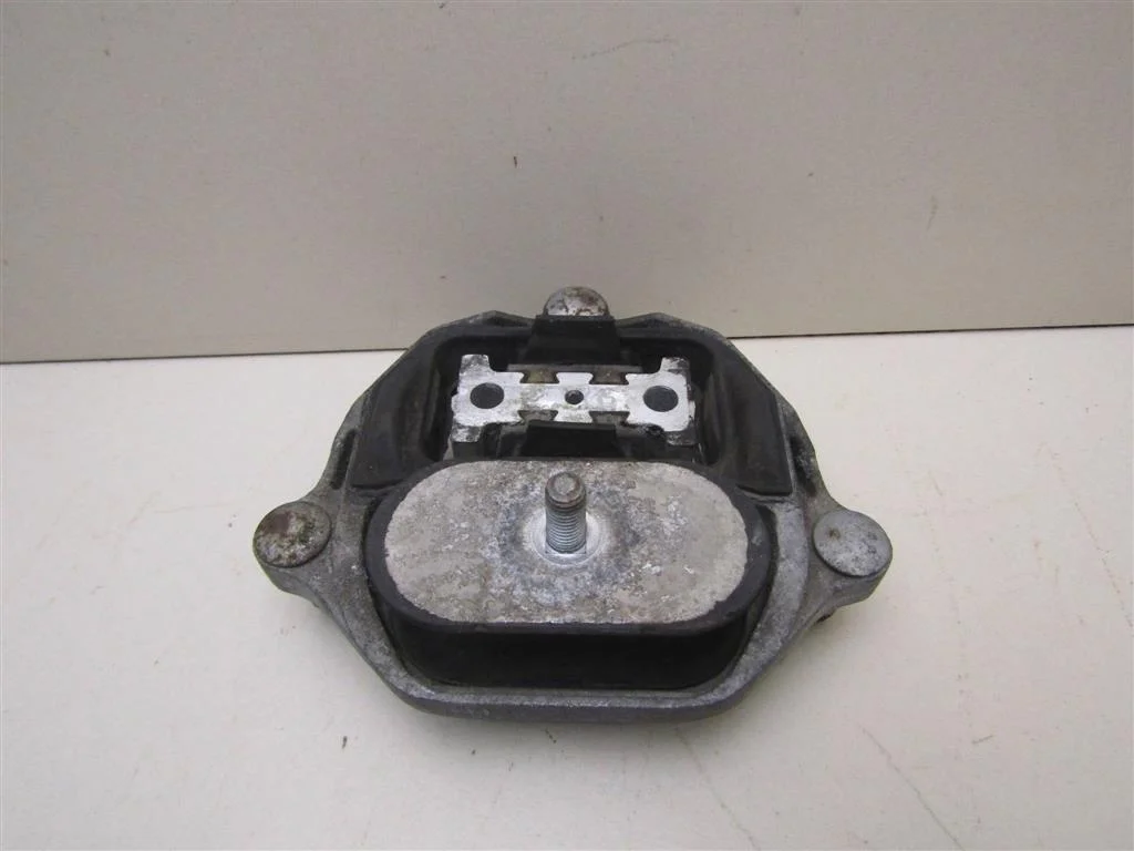 Опора КПП Audi A4 (B8) 2007-2015  [8K0399151CD]  2.7 CAM в Вологде