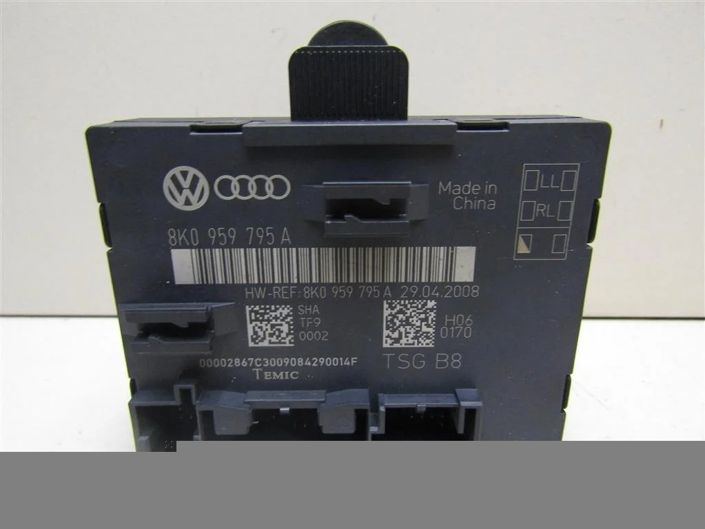 Блок комфорта Audi A4 (B8) 2007-2015  [8K0959795A]  2.7 CAM в Вологде
