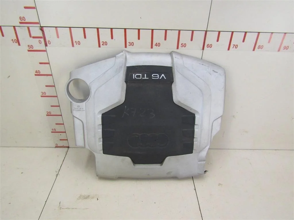 Накладка декоративная Audi A4 (B8) 2007-2015  [059103925AQ]  2.7 CAM в Вологде