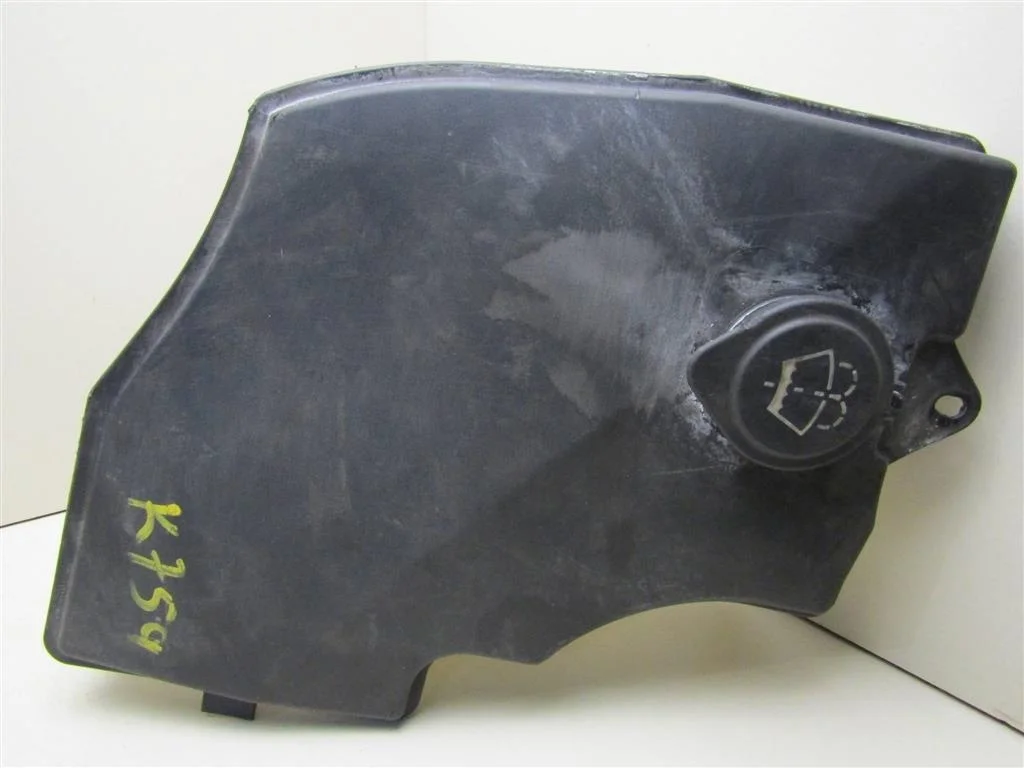 Бачок омывателя лобового стекла BMW X3 E83 2004-2010  [61663403211]  2.0d  в Вологде