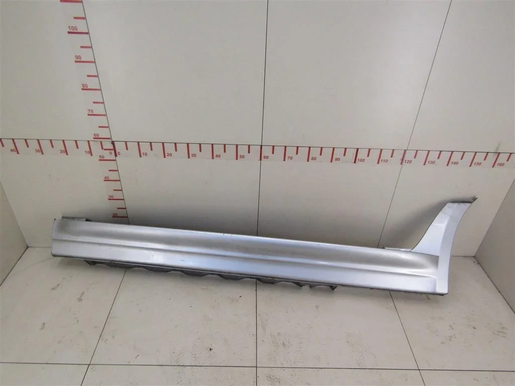 Накладка на порог (наружная) BMW X3 E83 2004-2010  [51713401809]  2.0d  в Вологде