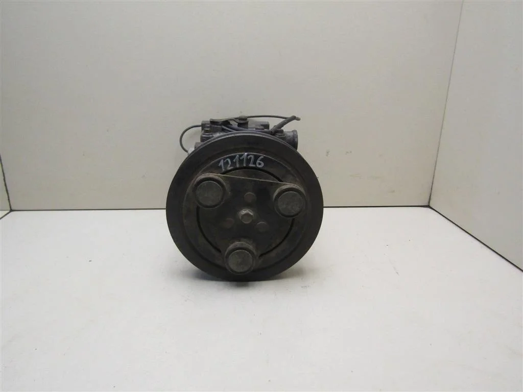 Компрессор системы кондиционирования Mazda 323 (BJ) 1998-2002  [B25F61K00A]  1.6 ZM в Вологде