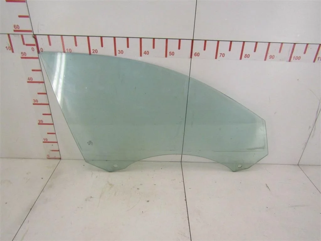 Стекло двери передней правой Audi A6 (C6,4F) 2005-2011  [4F0845202D]  3.0 BBJ в Вологде