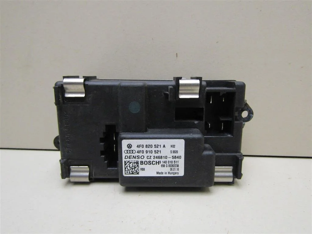 Резистор отопителя Audi A6 (C6,4F) 2005-2011  [4F0820521A]  3.0 BBJ в Вологде